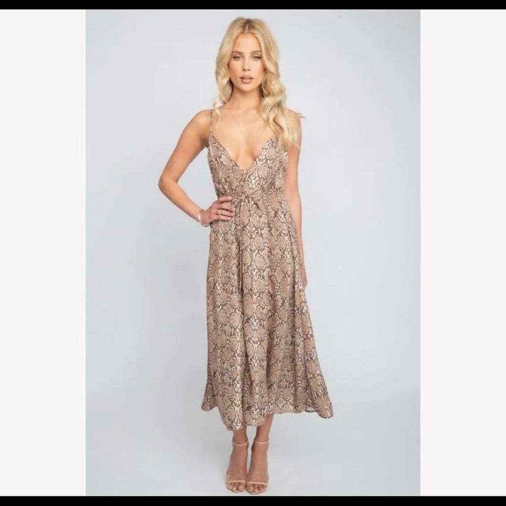 Hannah Midi dress in Snake Print